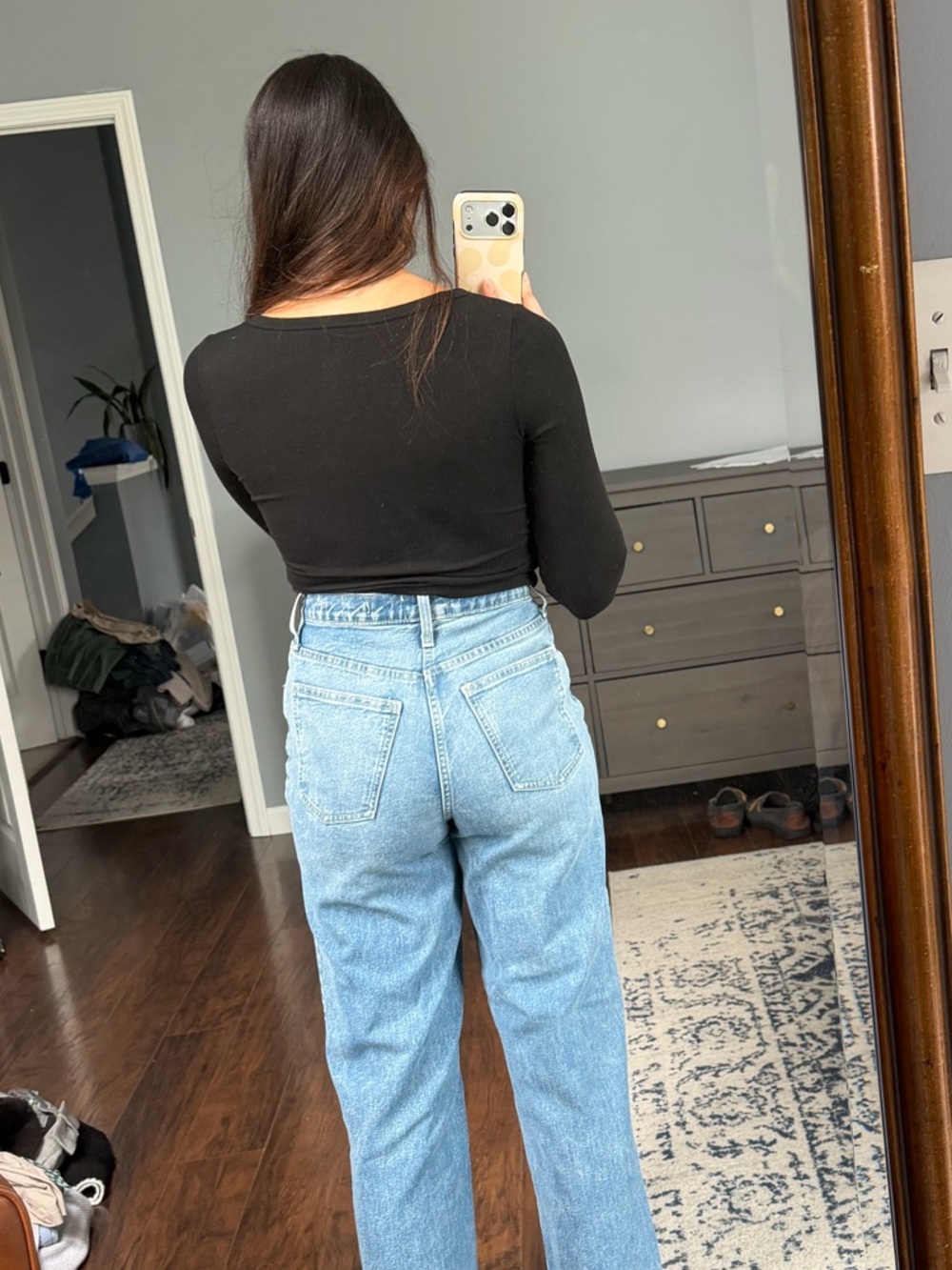 Built-in-Bra Cropped Long Sleeve - Picture 4 of 6
